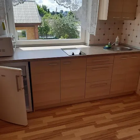 Butai Prie Mokyklos * Palanga