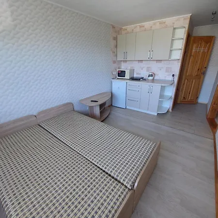 Butai Prie Mokyklos Apartment *