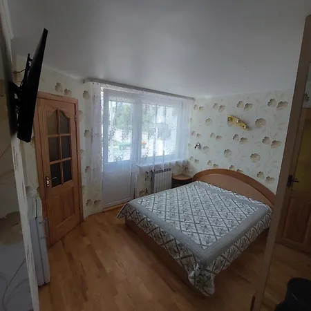 Butai Prie Mokyklos Apartment